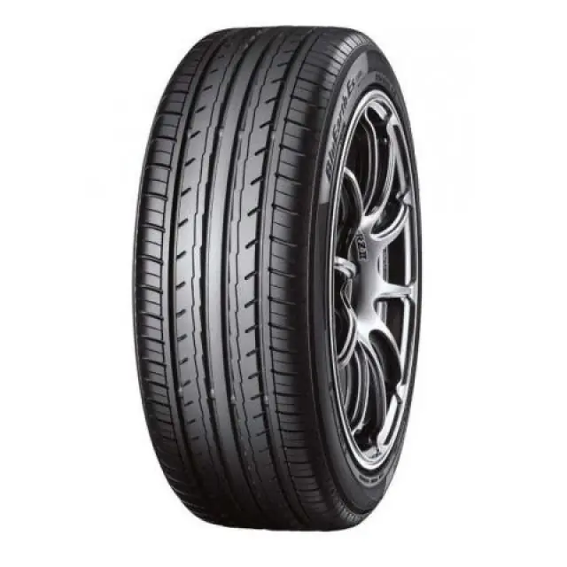 Doar azi Anvelope Vara 225 50 R17 Yokohama Bluearth Es32 (74980) - Catalog 2026