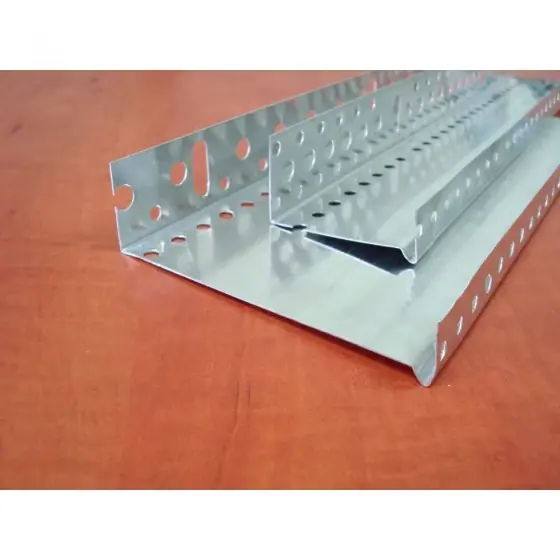 Profil din aluminiu pentru soclu, 53mmx2,5m Doar azi