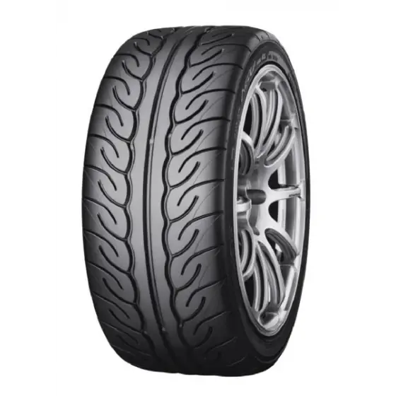 Disponibil imediat Anvelopa Vara Yokohama 215/40R17 LOYO 83W AD08RS