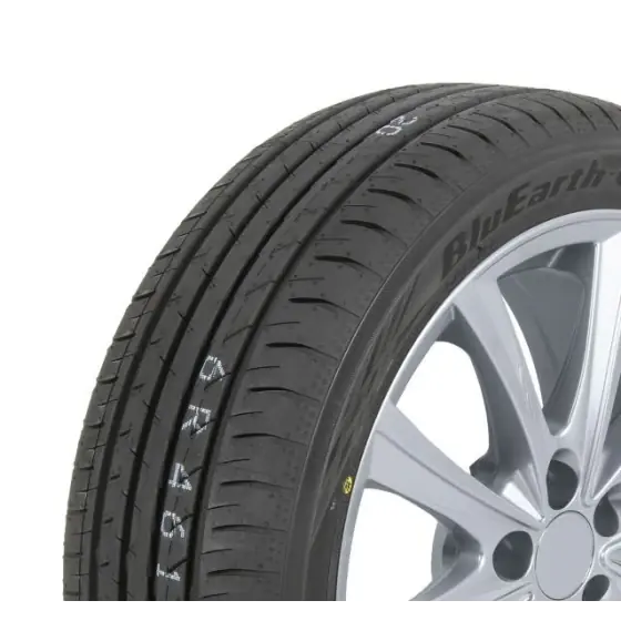 Anvelopa Vara Yokohama 215/50R17 LOYO 95W AE51 Livrare rapidă