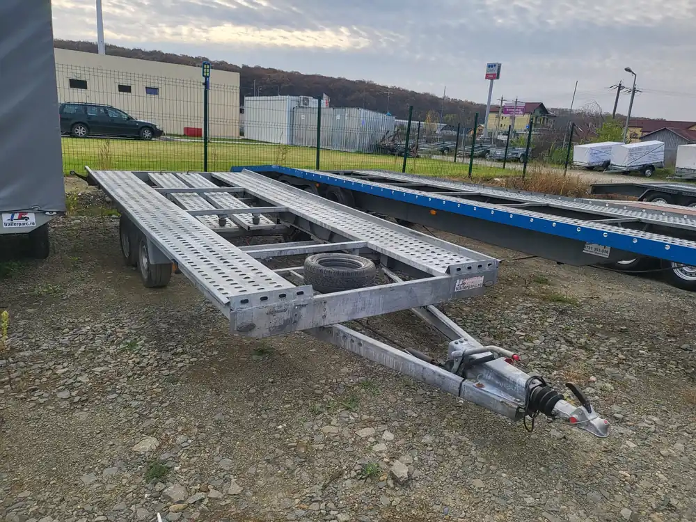 Livrare expres Trailer Mars de inchiriat