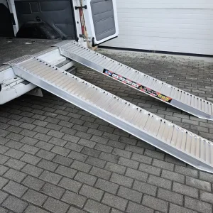 Calitate înaltă Rampe de încărcare/descarcare aluminiu 2500 x 350 mm, 2950 kg