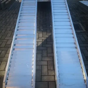 Plată securizată Rampe de încărcare/descarcare aluminiu 3500 x 512 mm, 6000 kg
