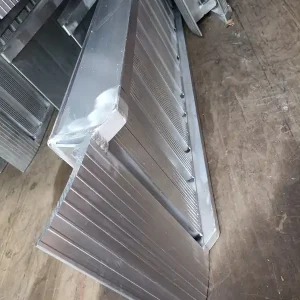 Rampe de încărcare/descarcare aluminiu 4000 x 512 mm, 5000 kg Chilipir