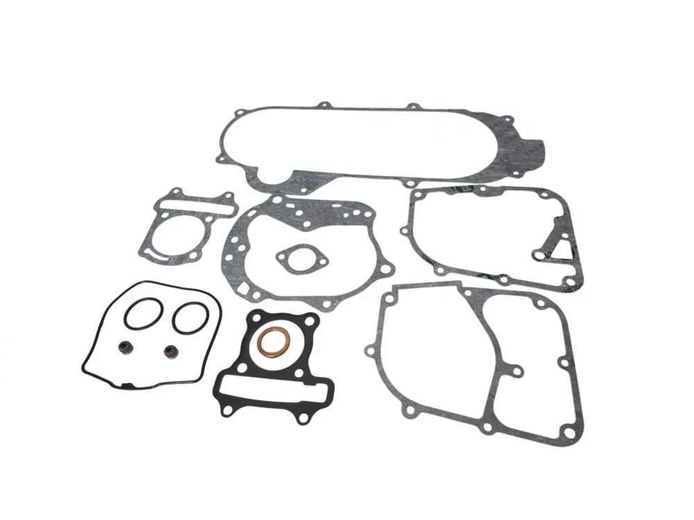 Set garnituri complete GY6, curea 729, diametru piston 47mm Disponibil imediat